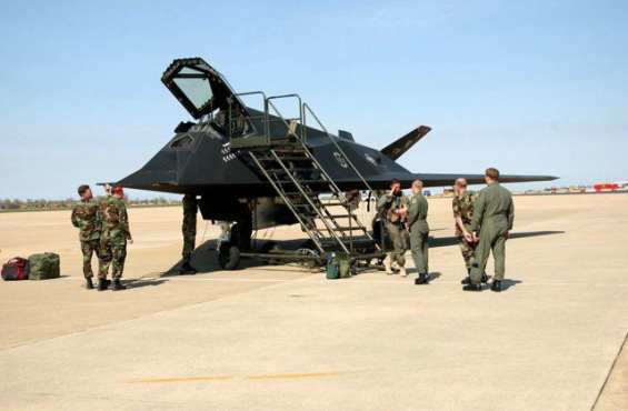  F-117 Nighthawk