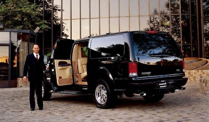 Ford Excursion Luxury