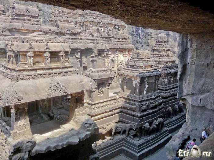 Пещерные храмы Индии