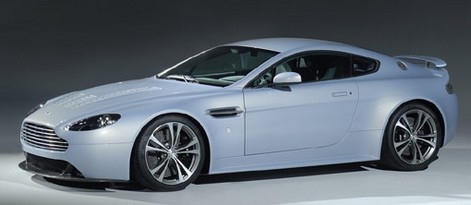 Aston Martin     V12 Vantage RS