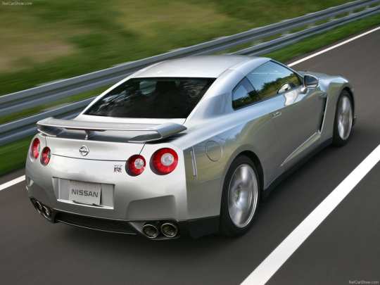Nissan Skyline GT-R (2008)