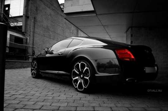 Bentley Continental GTS Black Edition  Kahn Design   